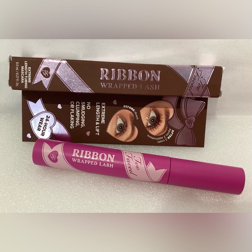 Too Faced Ribbon Wrapped Lash Mascara Color Chocolate Extreme Length Tubing